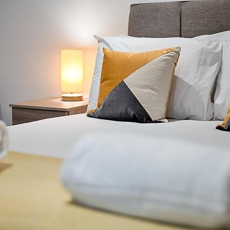 Copper House Aparthotel Swansea Bagian luar foto