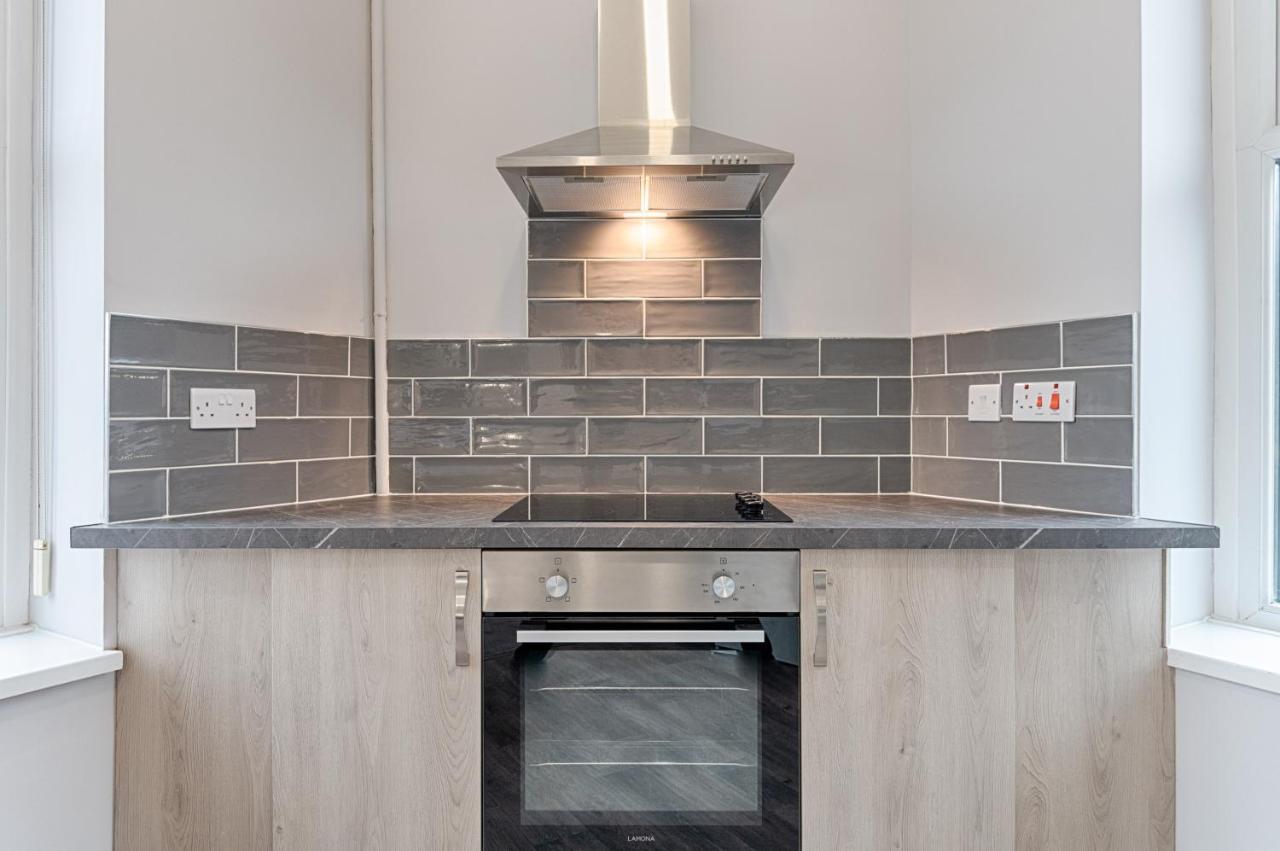 Copper House Aparthotel Swansea Bagian luar foto