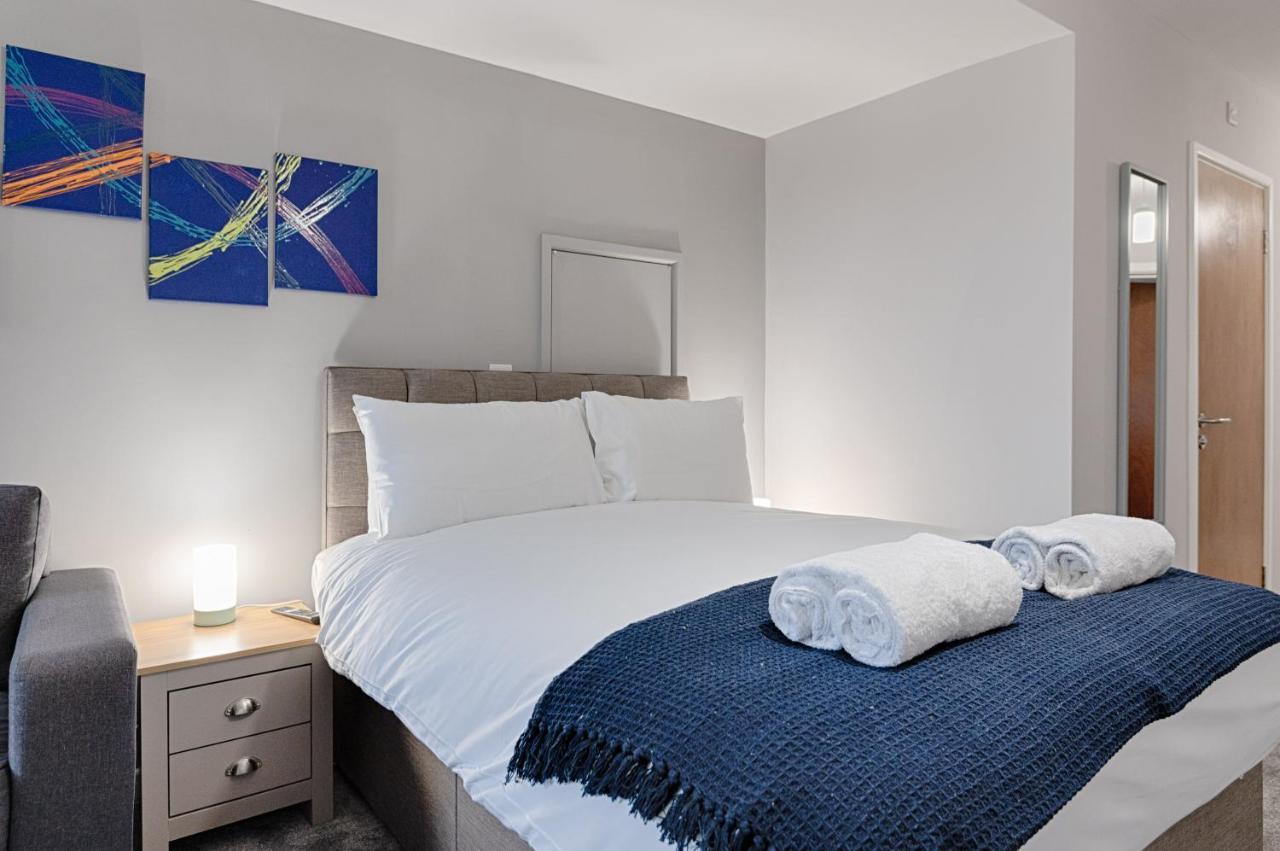 Copper House Aparthotel Swansea Bagian luar foto