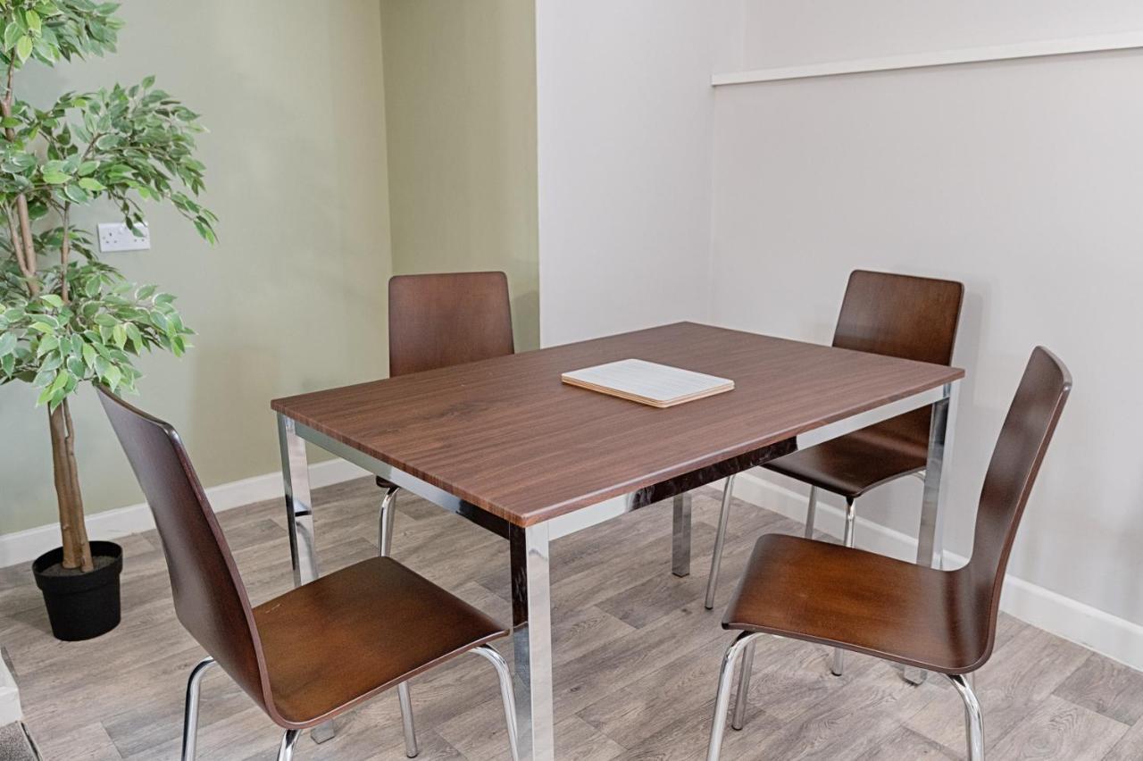 Copper House Aparthotel Swansea Bagian luar foto