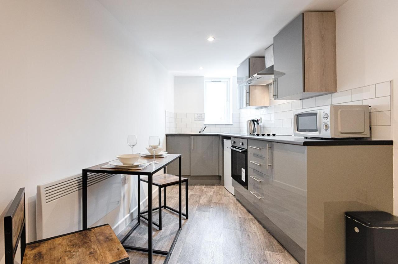 Copper House Aparthotel Swansea Bagian luar foto